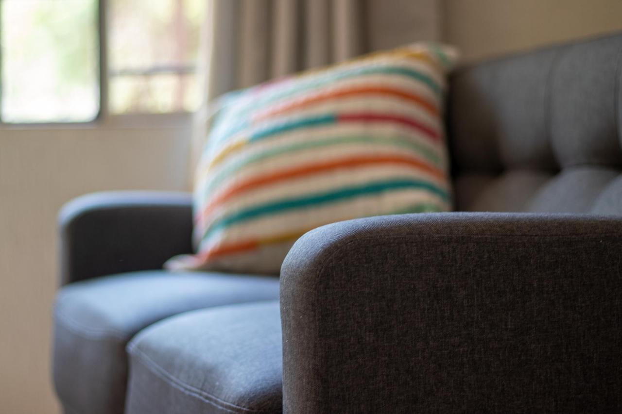 מרלות' פארק Hello Kruger Hideaway Cottage & Skilpad Studio מראה חיצוני תמונה