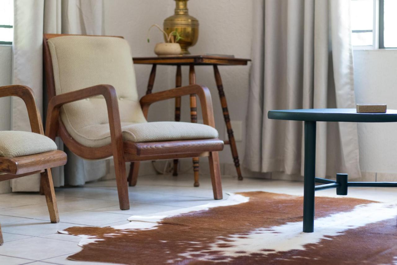 מרלות' פארק Hello Kruger Hideaway Cottage & Skilpad Studio מראה חיצוני תמונה